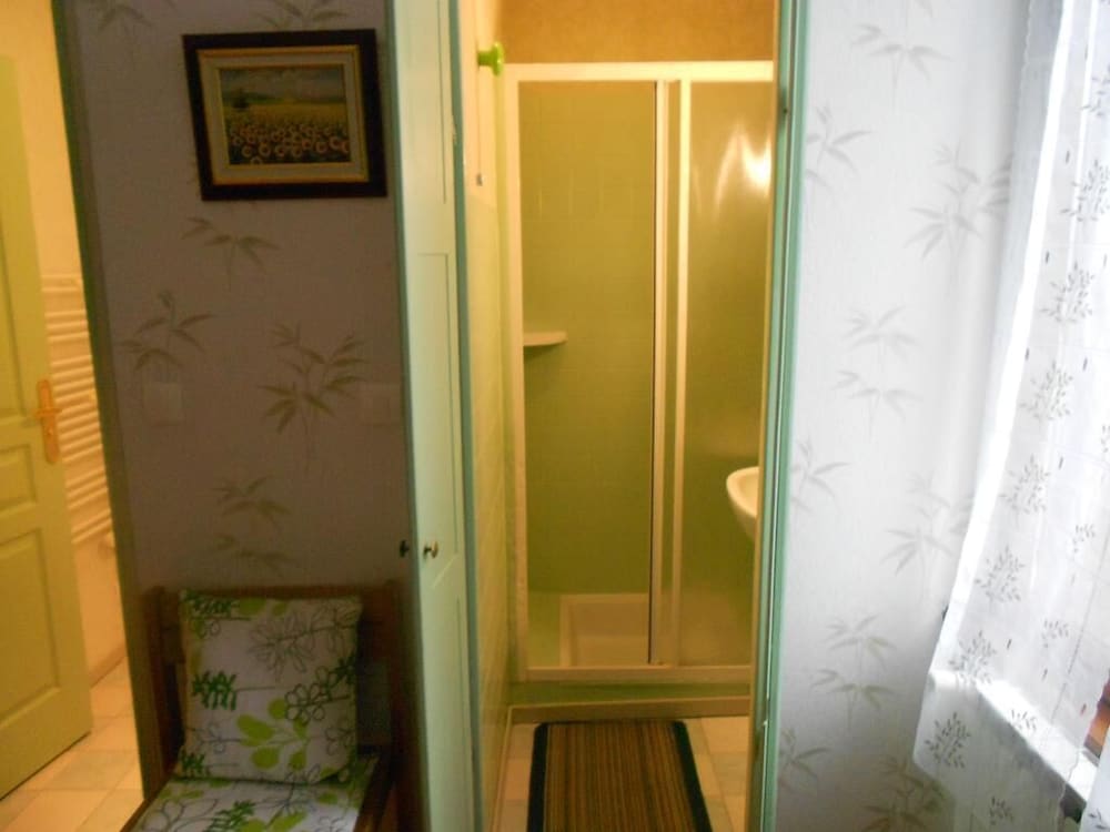 Triple Room, Ensuite (Air de Rose et Pré Vert) - Photo 4