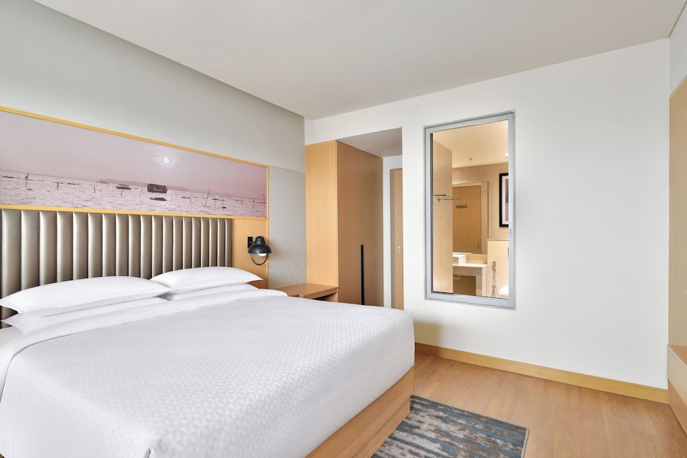 Family Suite, 1 Bedroom, Balcony photo 3