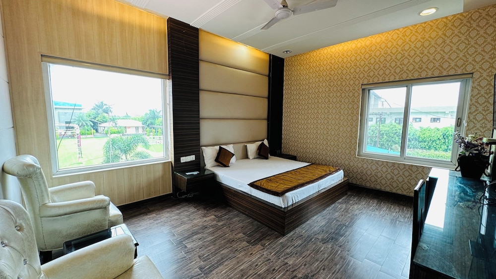 Standard Room photo 3