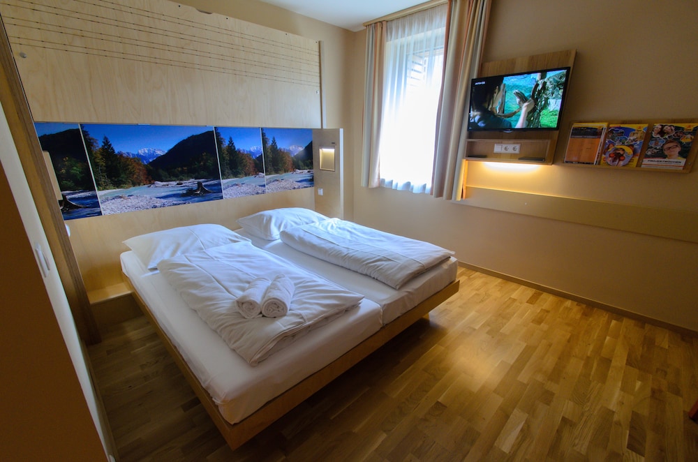 Basic Double Room Single Use photo 1
