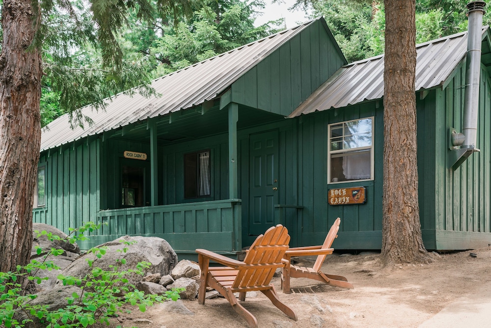 Rock Cabin photo 2