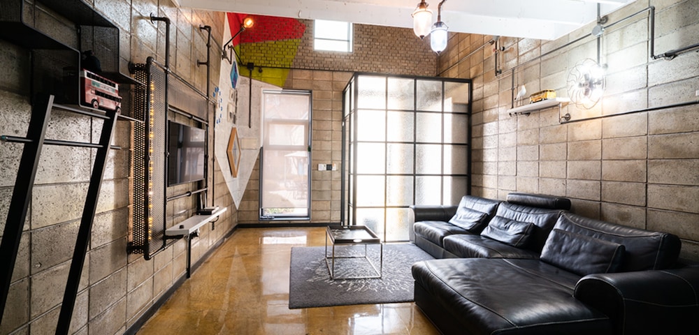 Duplex, 1 Bedroom (Blue Pop) - Photo 7