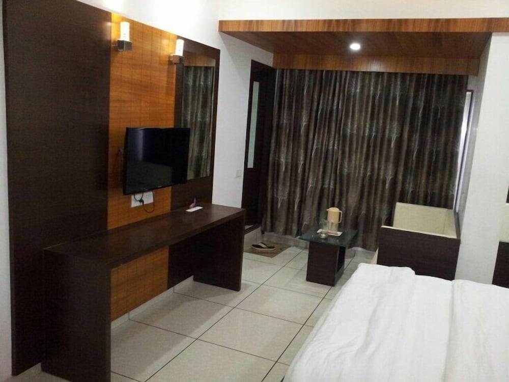 Platinum Suite - Photo 3