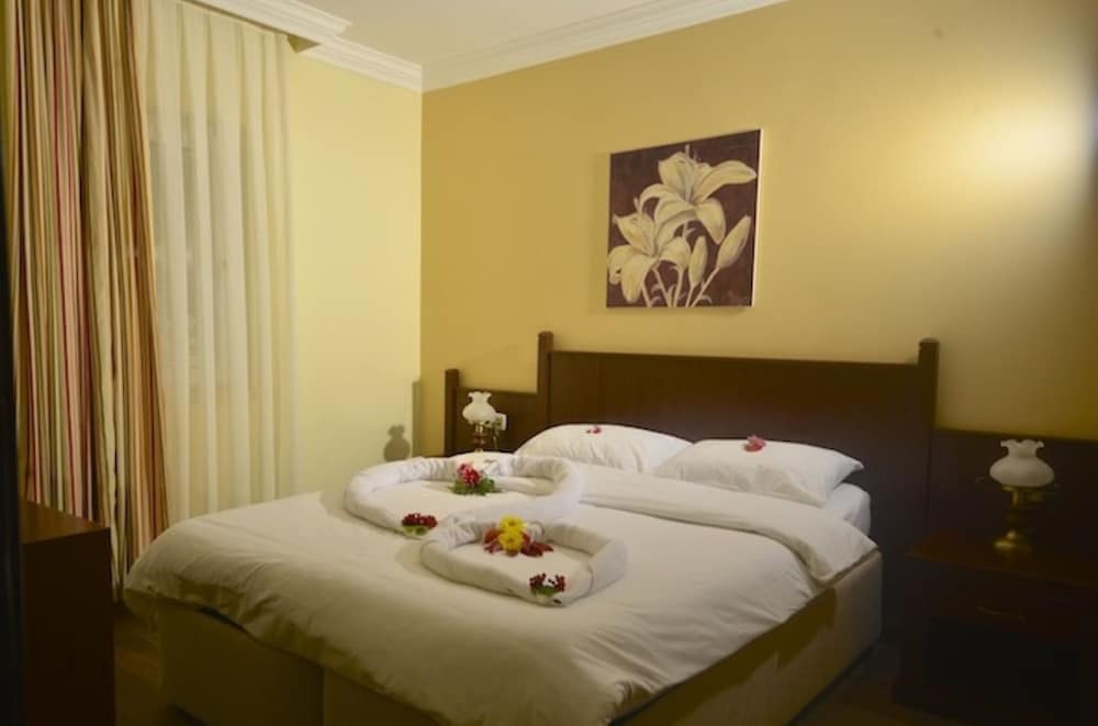 Suite photo 1