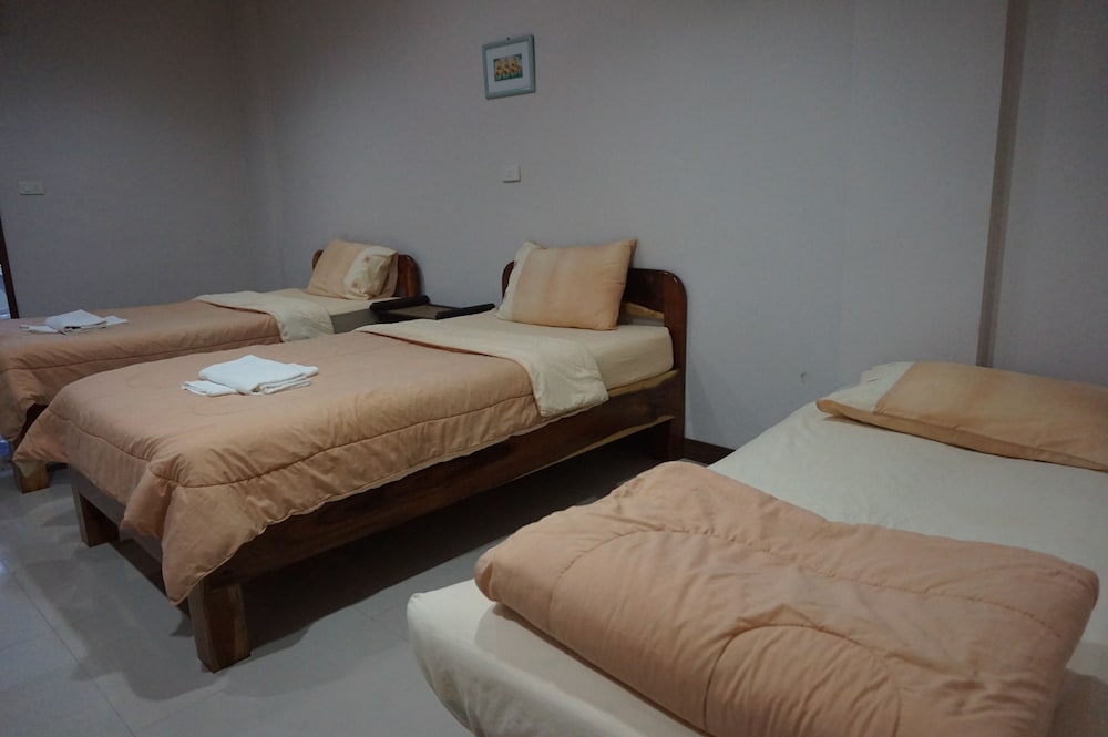 Standard Triple Room photo 2