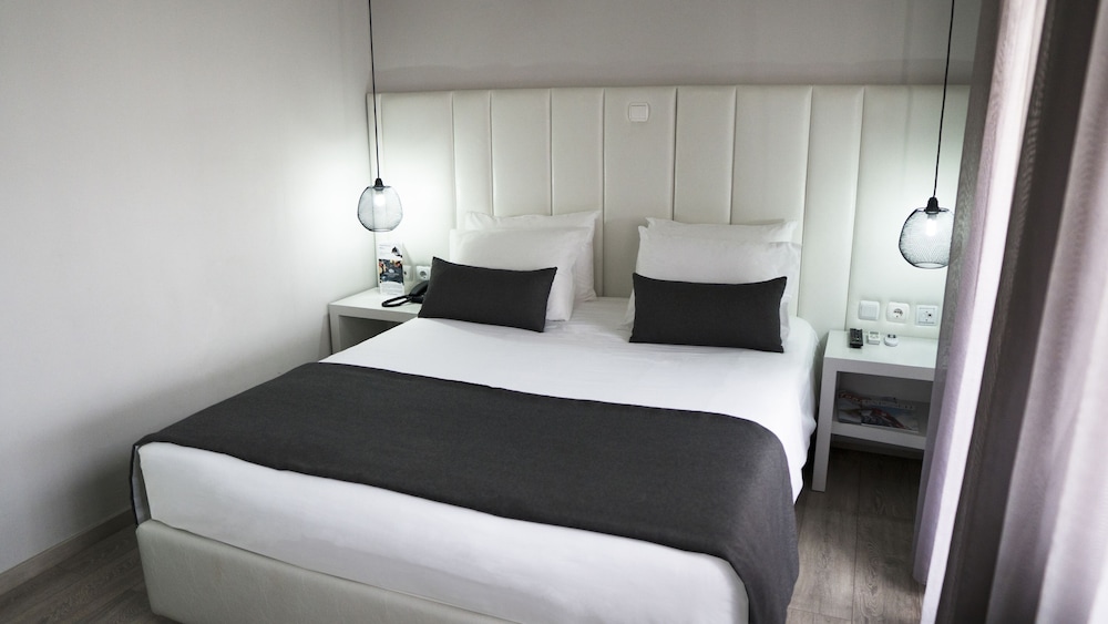 Business Suite photo 3