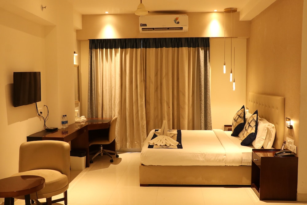 Deluxe Room - Photo 1