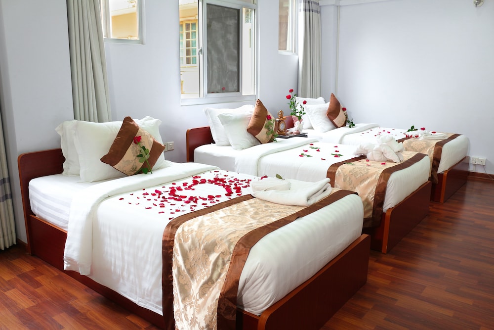 Deluxe Triple Room photo 3