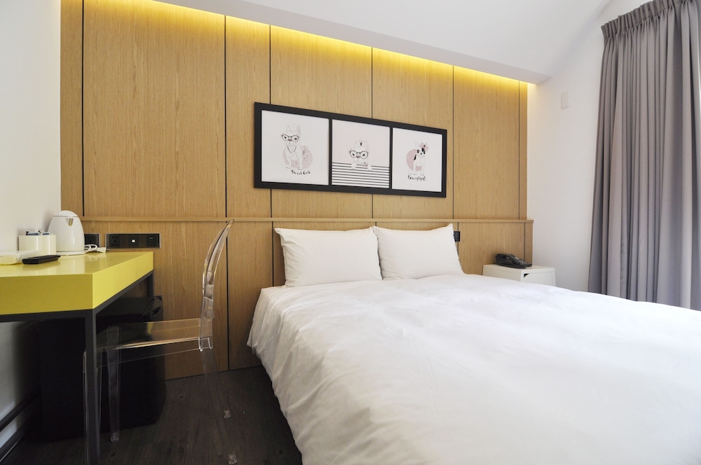 Basic Double Room photo 2
