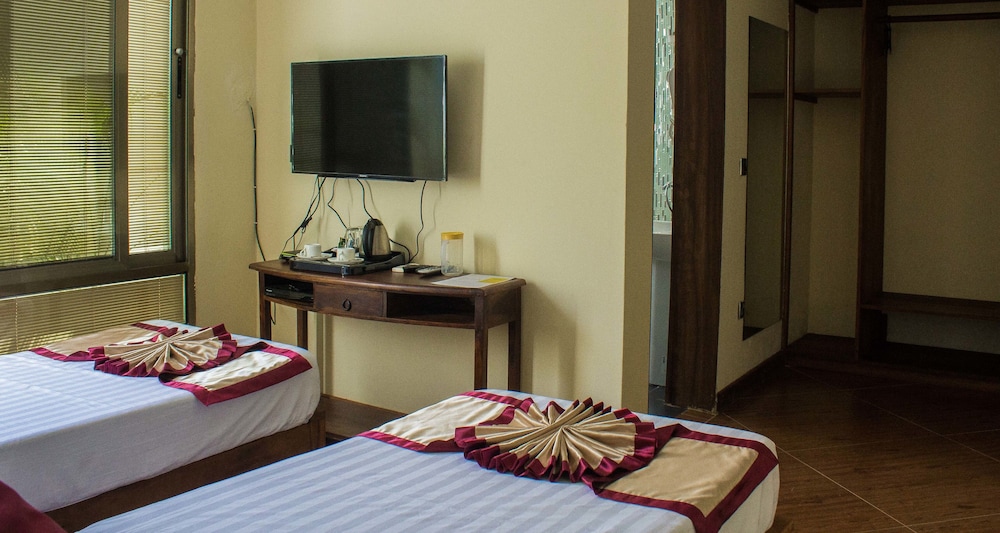 Economy Room - Photo 3
