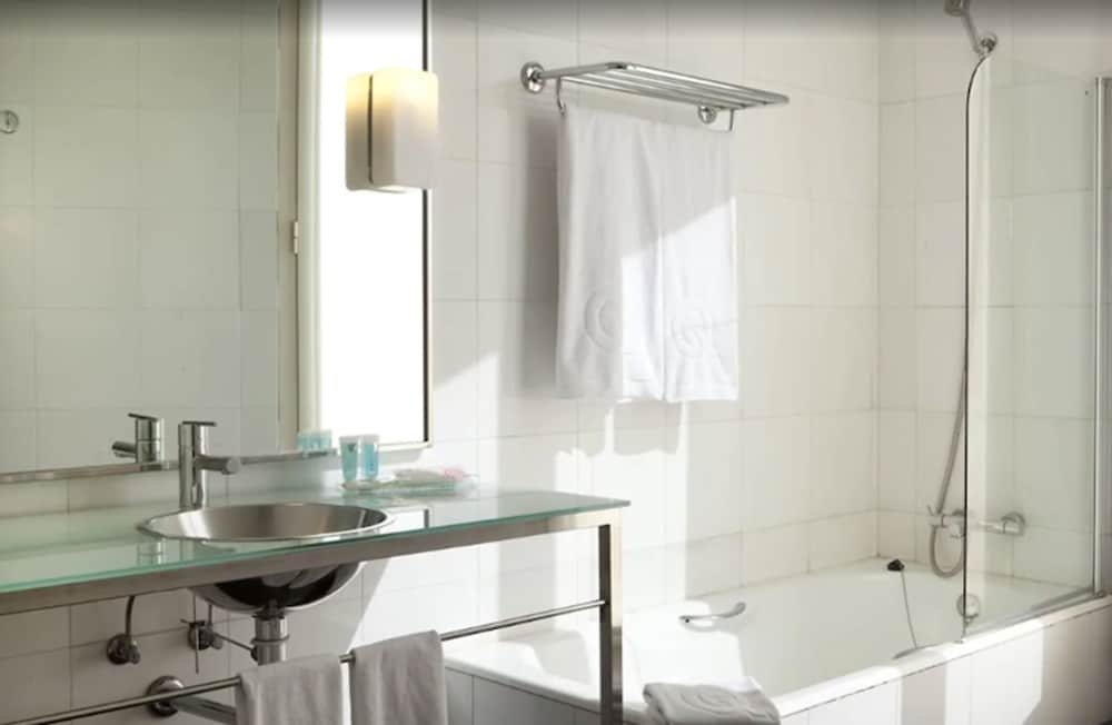 Standard Room - Photo 15