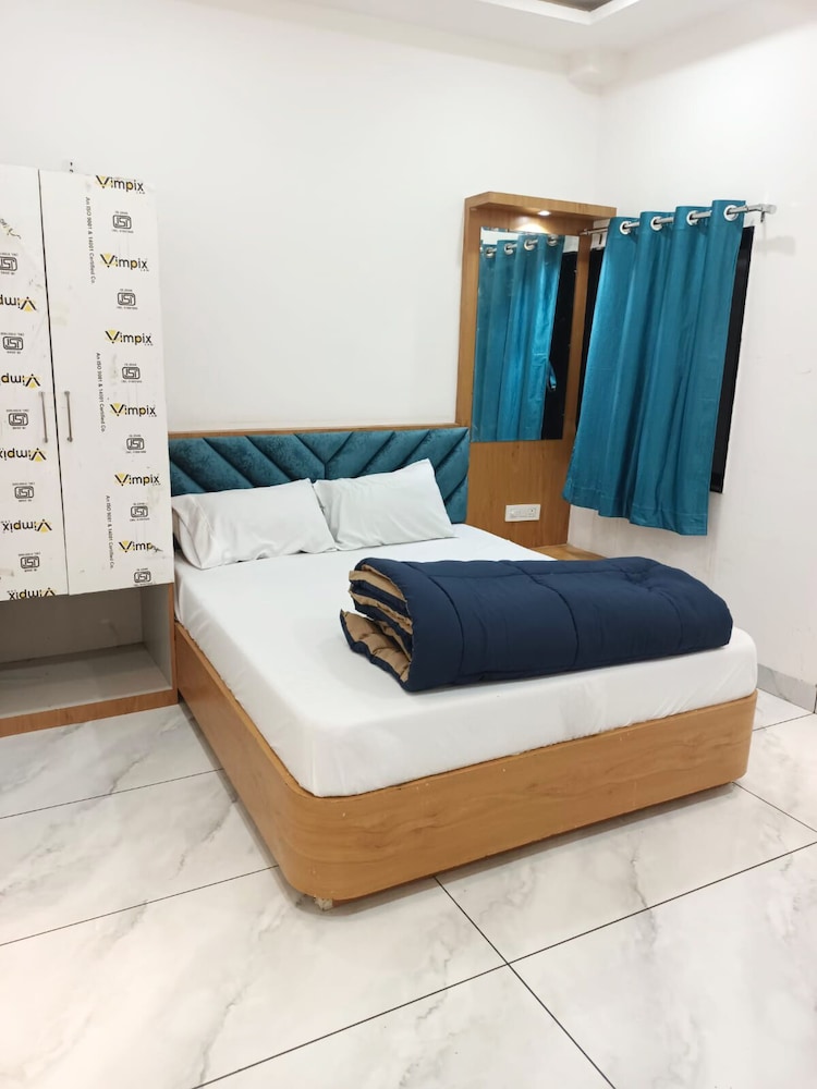 Deluxe Double Room photo 2