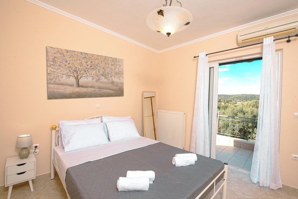 Family Apartment, Garden View