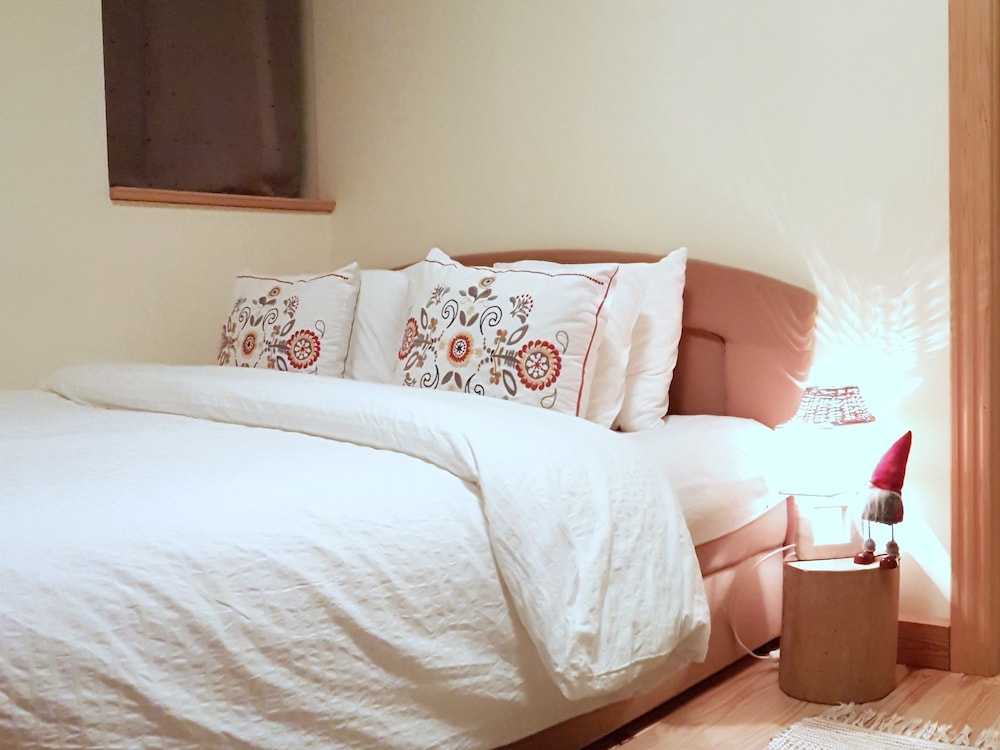 Luxury Double Room, Pool Access, Mountain View (Bear Cave) photo 3