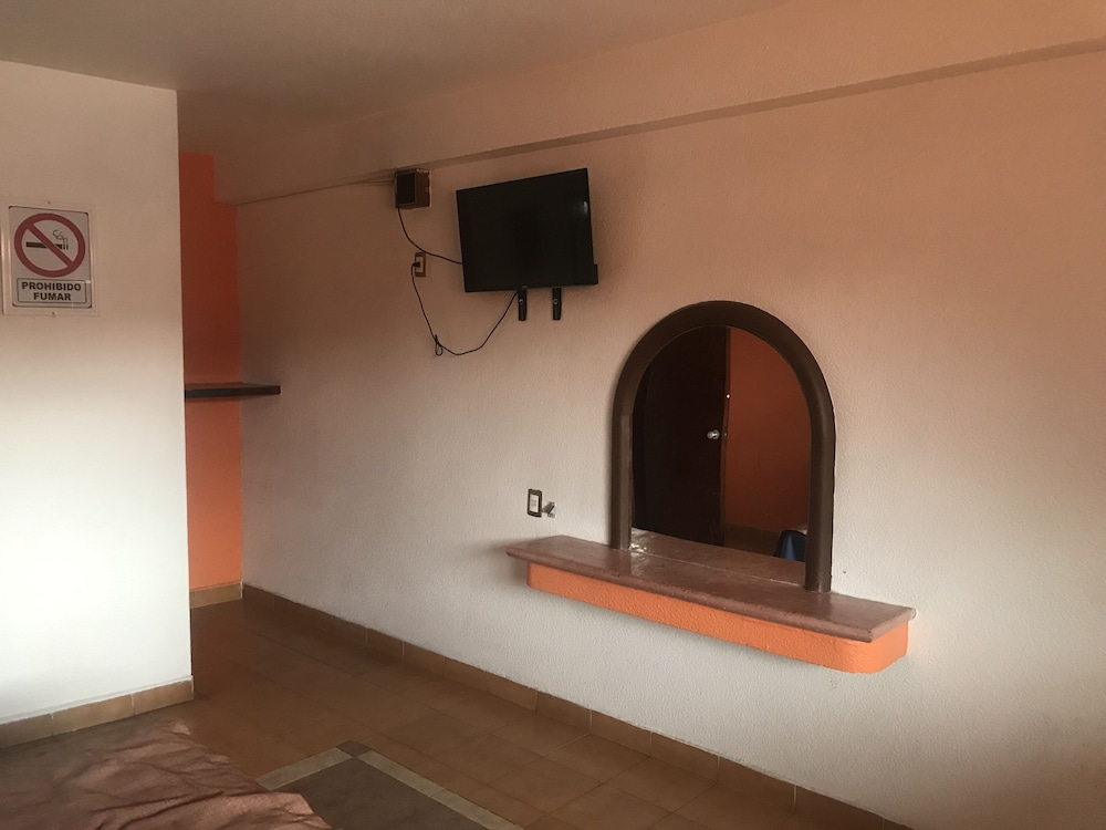 Basic Room photo 3