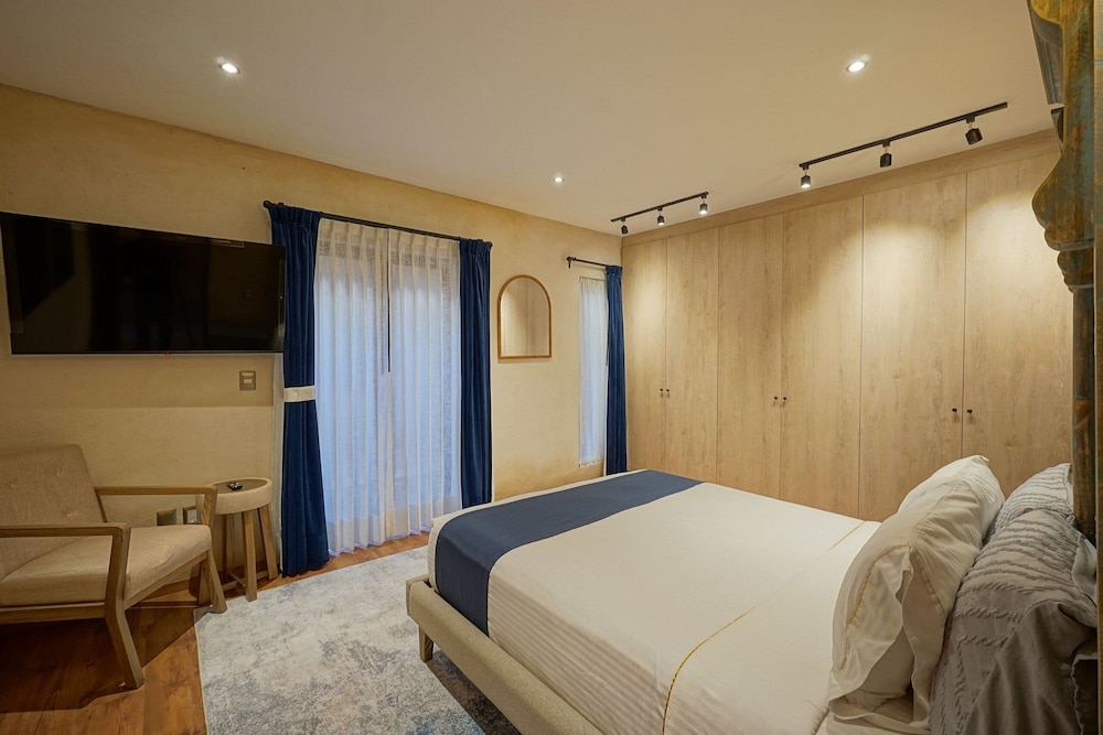 Traditional Apartment