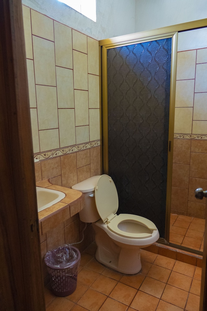 Standard Room - Photo 2