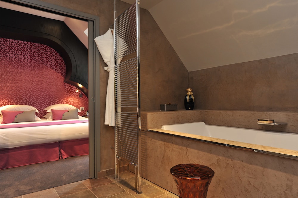 Junior Suite - Photo 8
