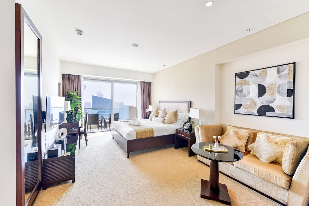 Deluxe Studio Suite photo 1