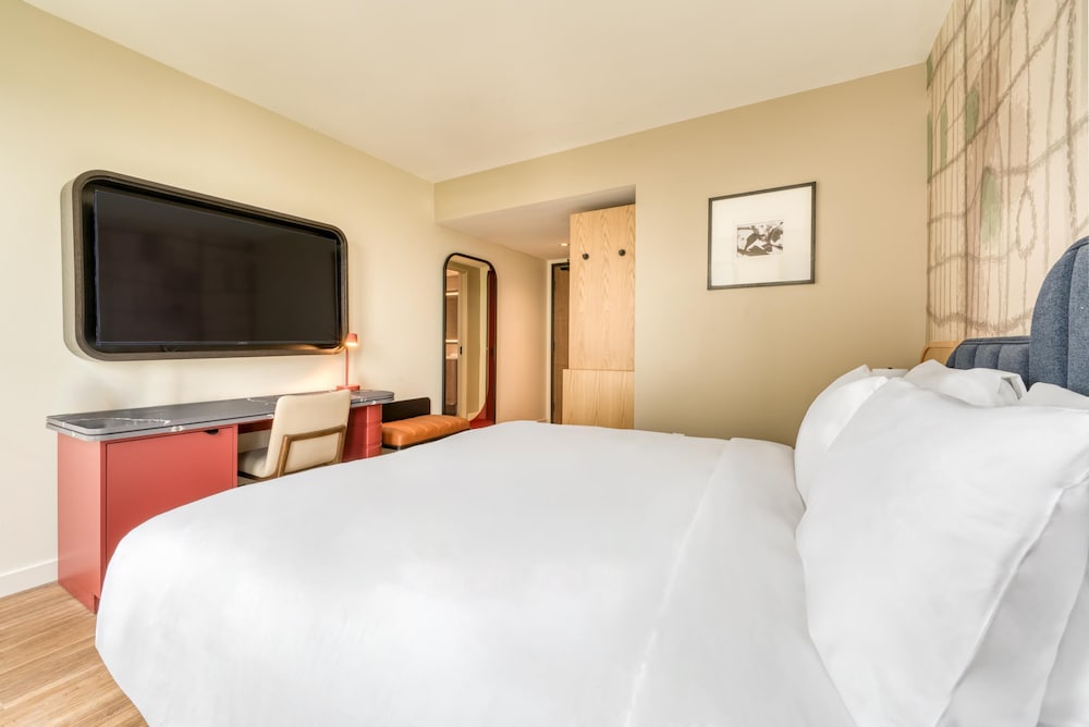 TOOR Hotel Toronto, part of JdV by Hyatt, Photo 9