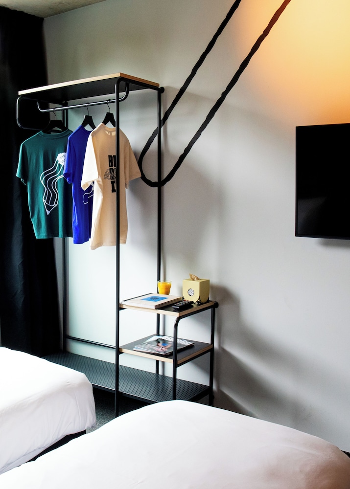 Executive Twin Room - Photo 2