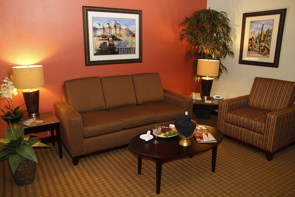 Premier Suite, 1 King Bed, Non Smoking - Photo 2