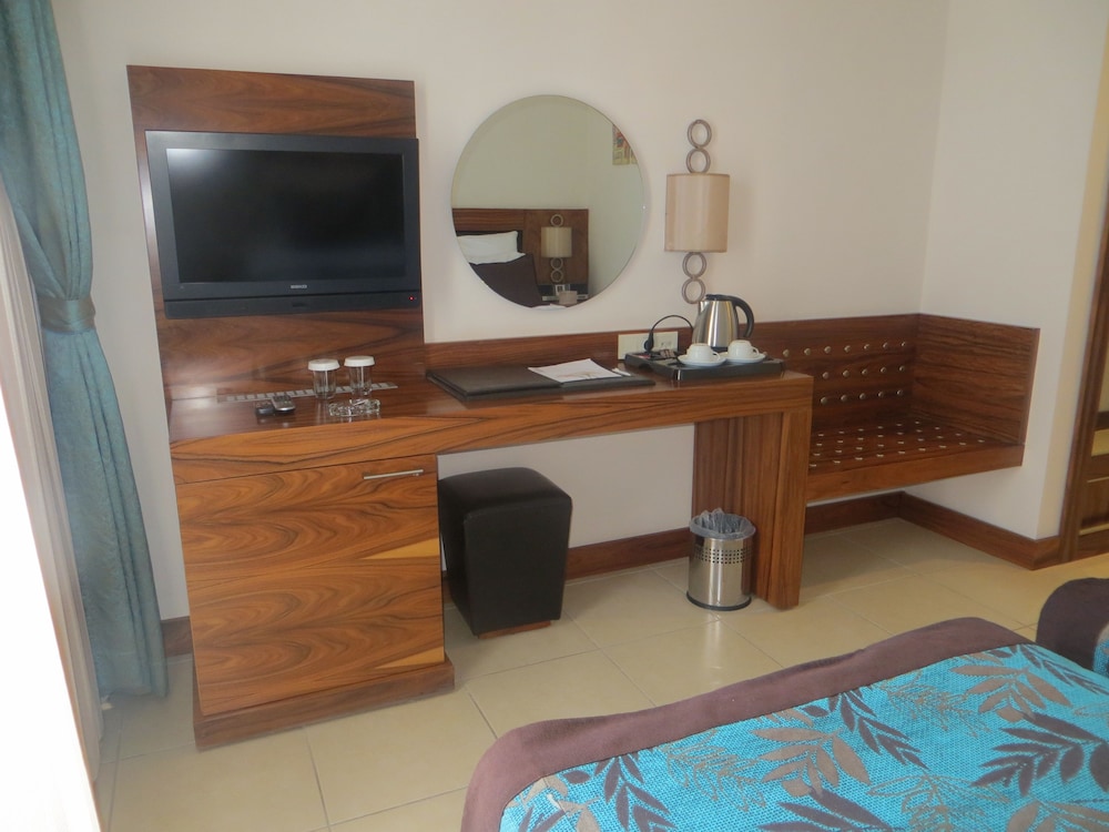 Economy Double or Twin Room - Photo 5