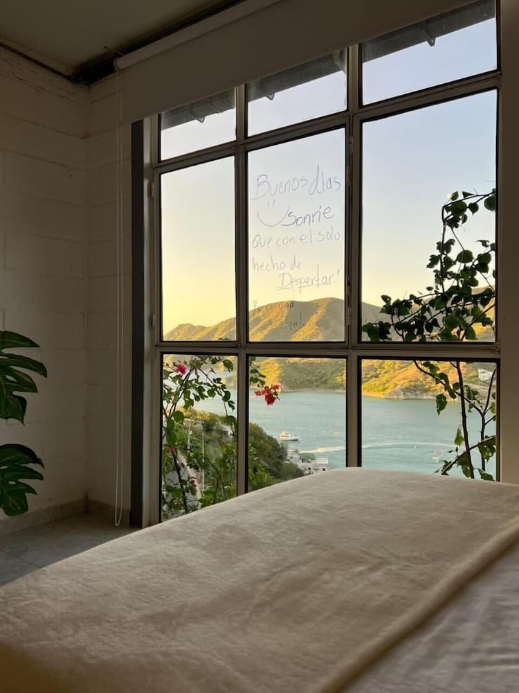 Family Quadruple Room, 2 Double Beds, Sea View photo 3