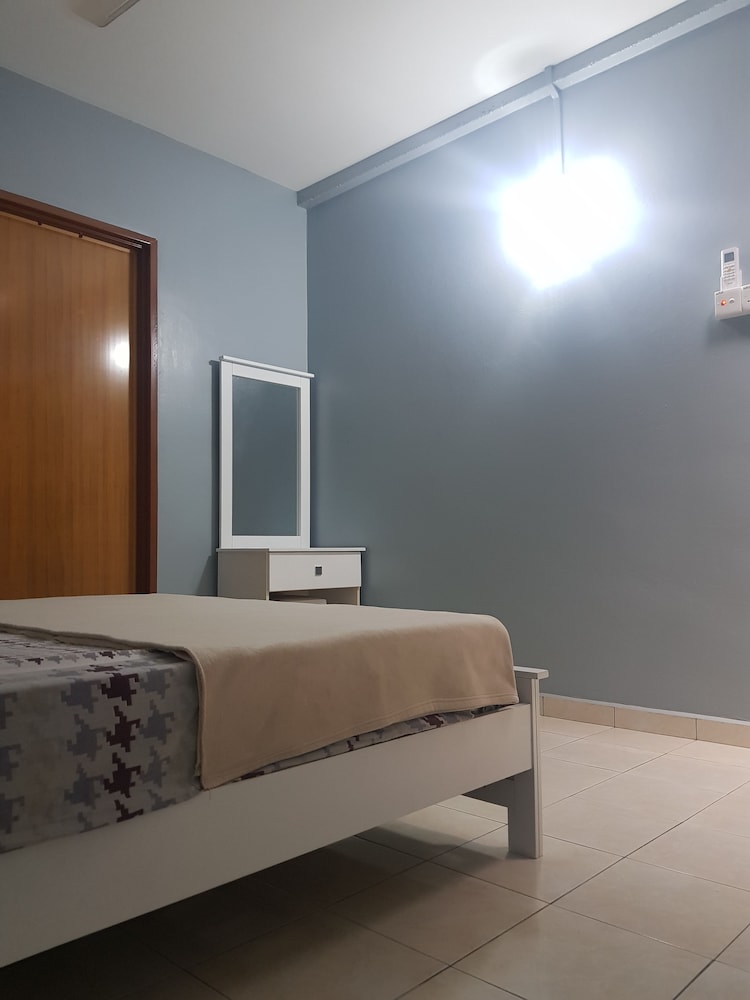 Family House, 3 Bedrooms, Terrace, Garden View photo 3