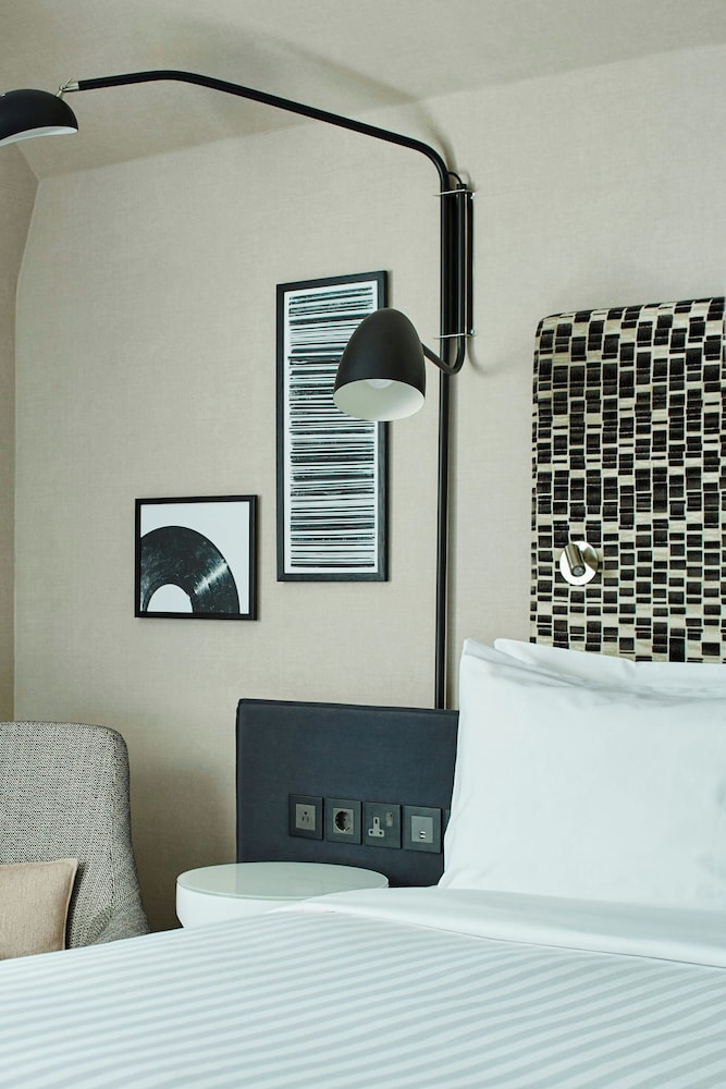 Executive Room, 2 Double Beds photo 2