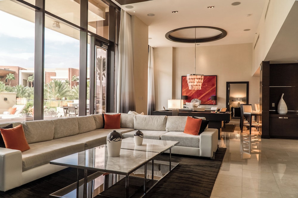 Presidential Suite, 2 Bedrooms thumbnail 6