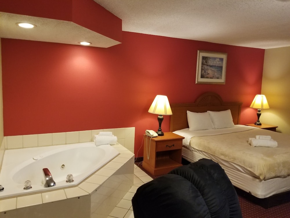 Junior Studio Suite, 1 King Bed, Non Smoking photo 1