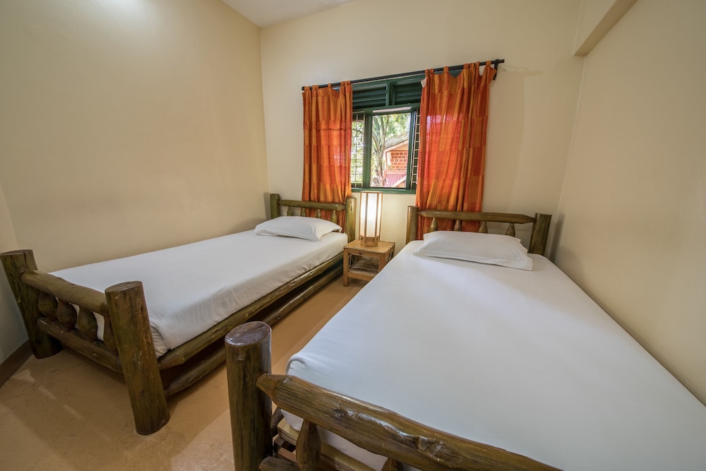 Economy Room (standard twin) photo 2