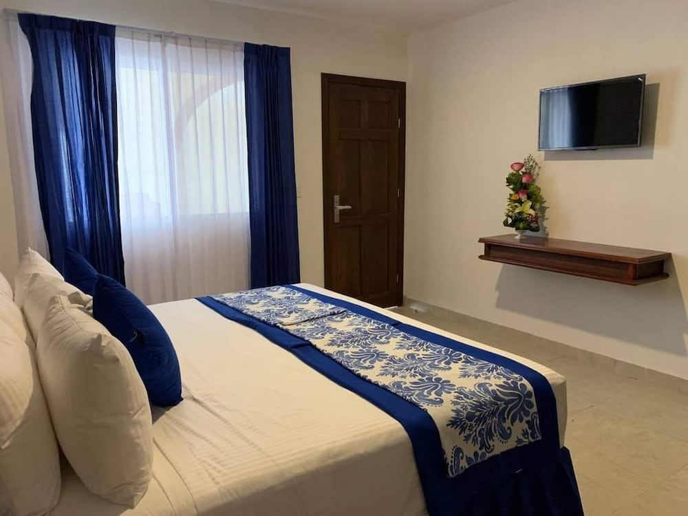 Double Room, 1 King Bed photo 3