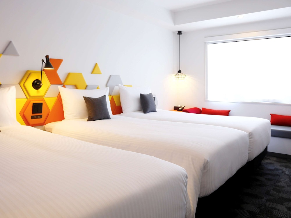 Superior Room, 3 Twin Beds photo 1