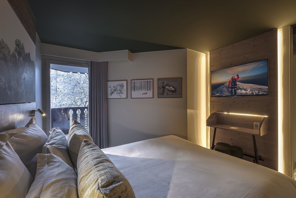 Superior Quadruple Room - Photo 4