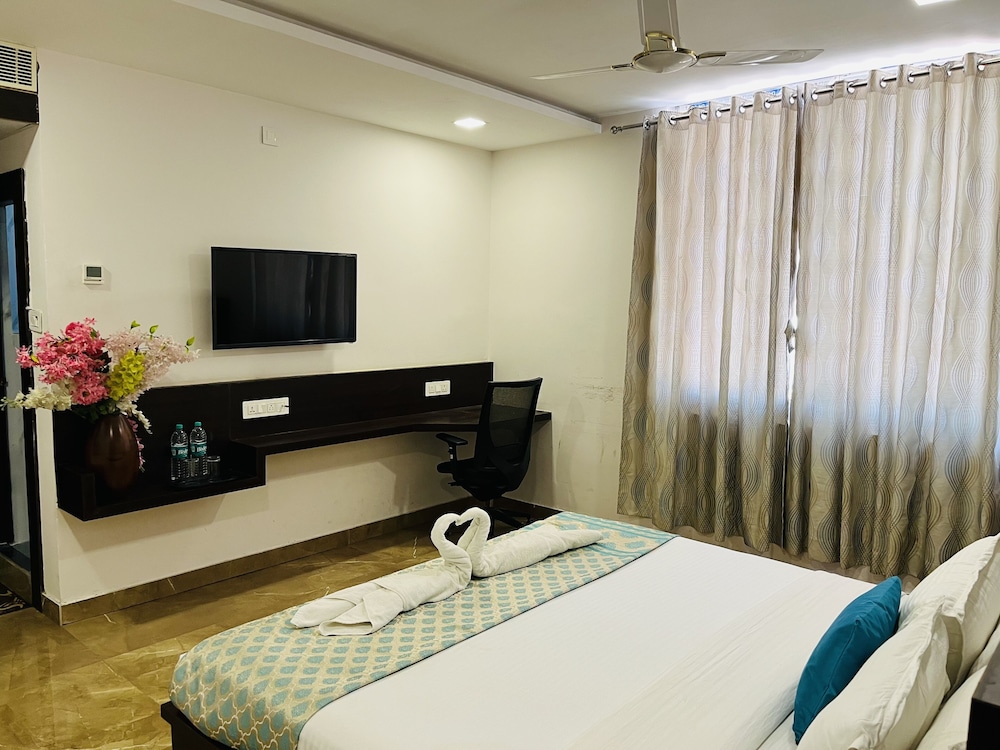 Deluxe Double Room - Photo 3