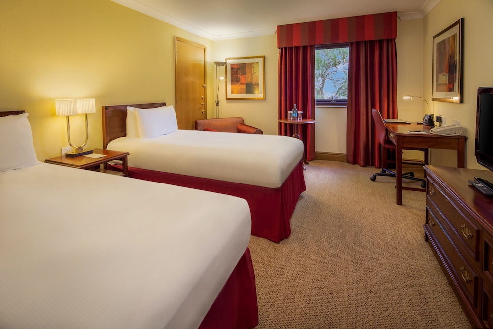 Standard Room, 2 Twin Beds photo 1