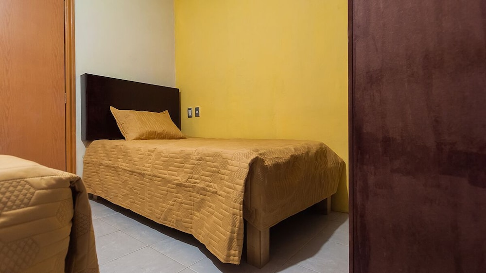 Basic Quadruple Room photo 1