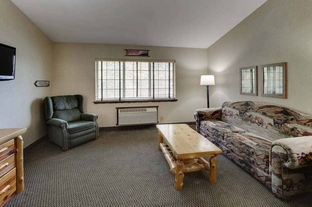 Expanded King with Whirlpool Cottage - Photo 4