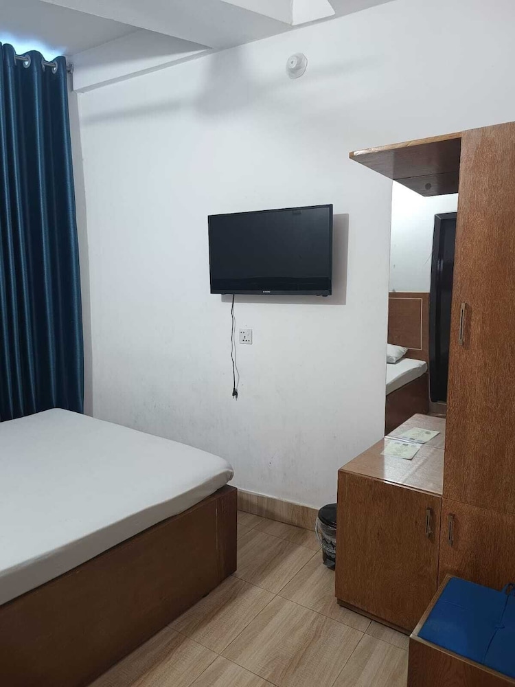 Comfort Single Room, 1 Twin Bed, City View photo 3