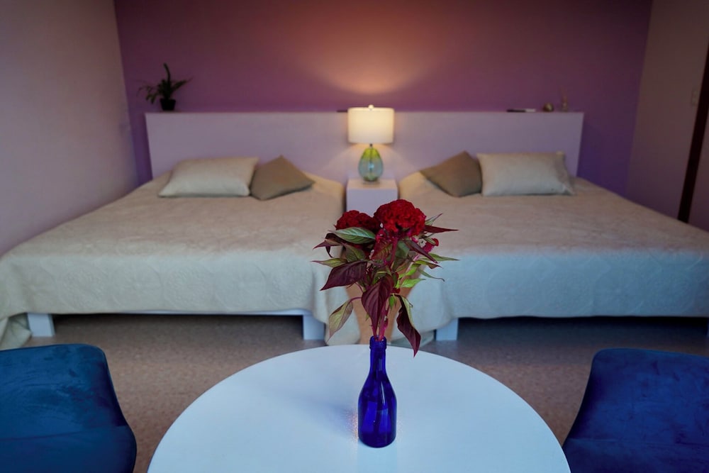Luxury Twin Room, Partial Ocean View