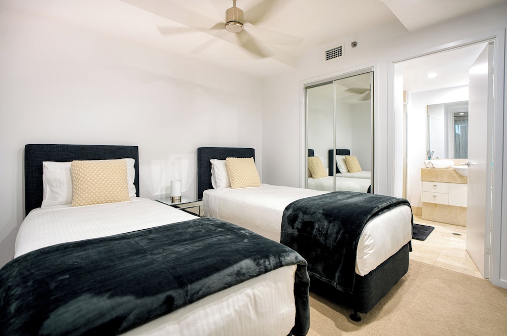 Sub Penthouse Luxury Three Ensuite photo 1