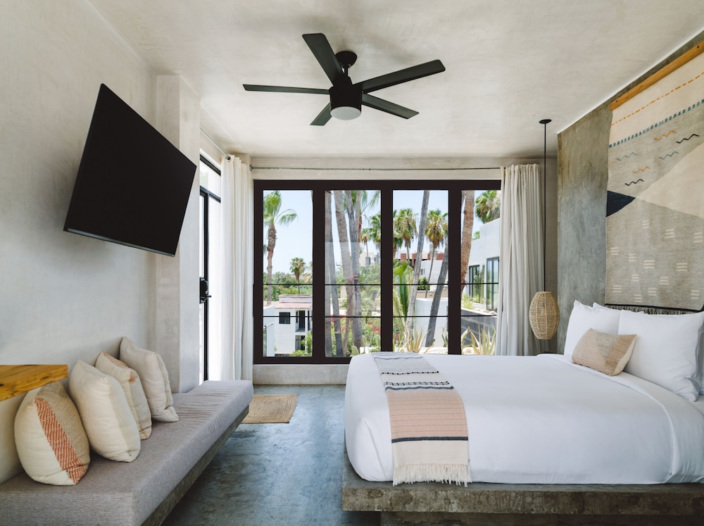 Room (Drift Retreat) - Photo 4