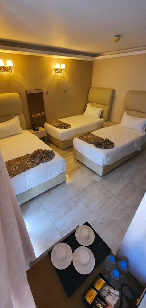 Deluxe Triple Room, Mountain View - Photo 2