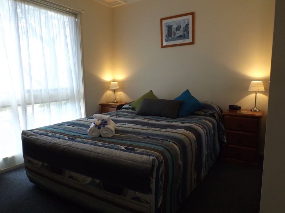Economy Quadruple Room
