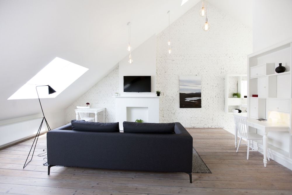 Exclusive Penthouse photo 2