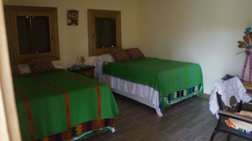 #6 Yellow House Cabana- Queen Bed