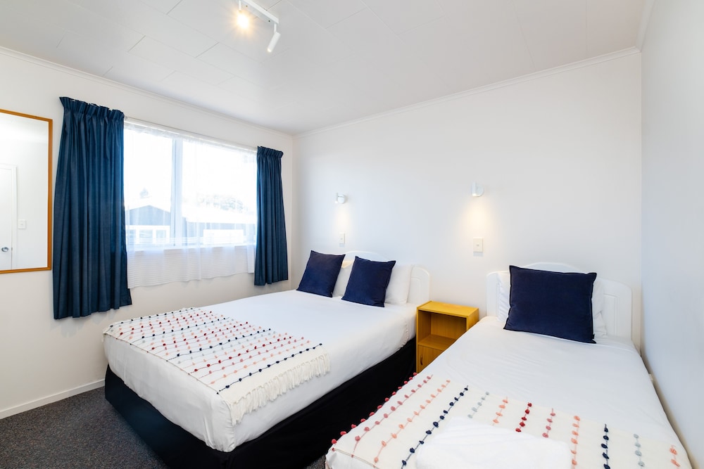 Twin Unit - Sleeps 3 photo 1