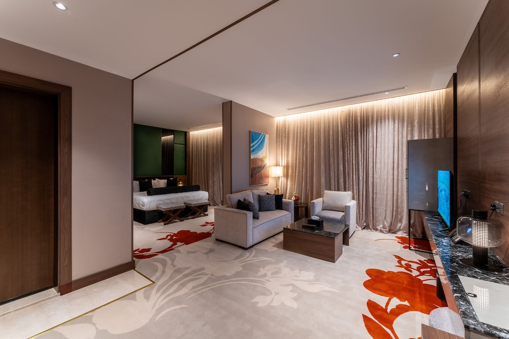 Deluxe Suite photo 3